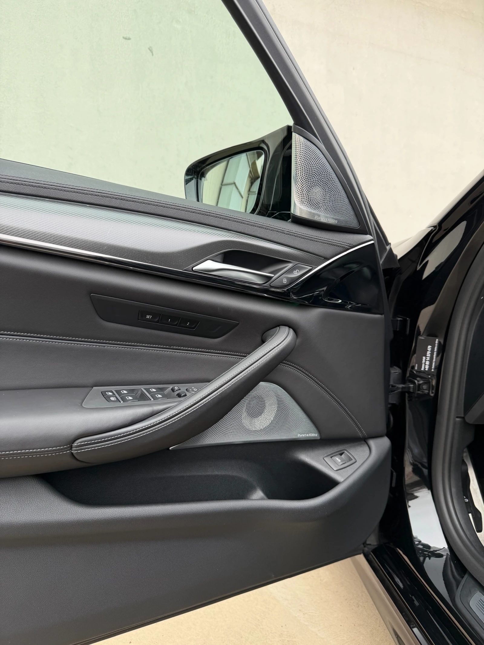 BMW M5 xDrive | Mobile.bg � ����������� 5