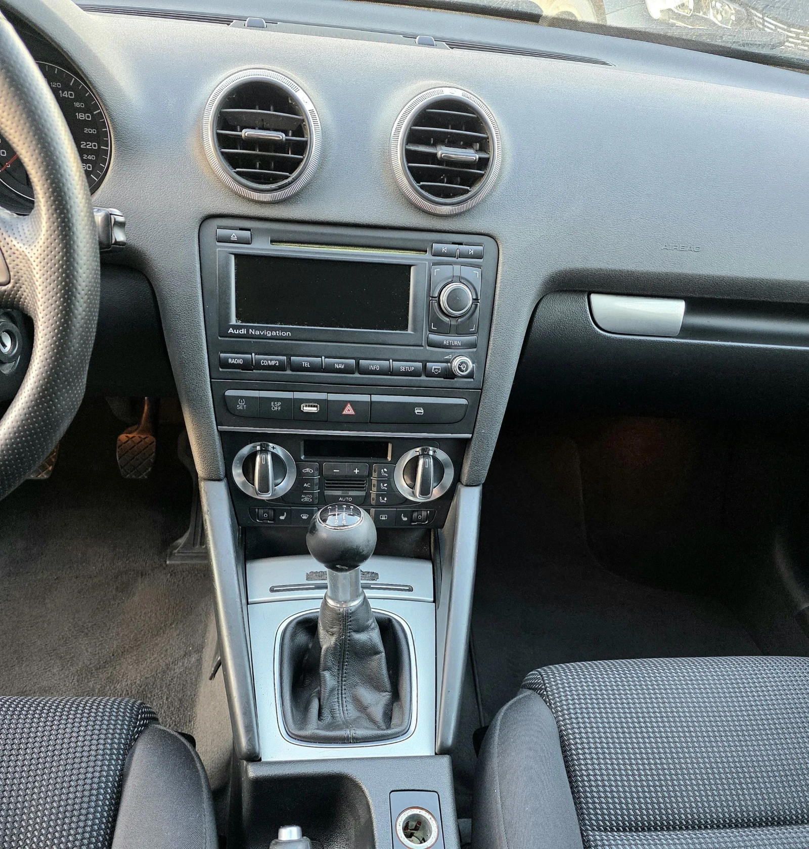 Audi A3 1.9 Sportback S-line , снимка 11 - Автомобили и джипове - 53739863