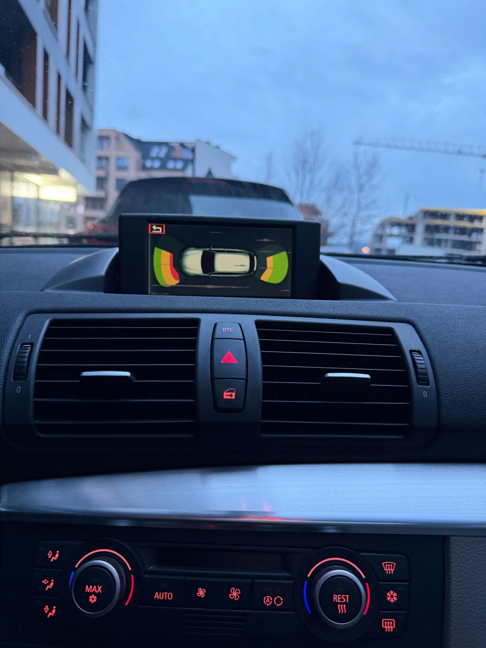 BMW 118, снимка 5 - Автомобили и джипове - 53928499