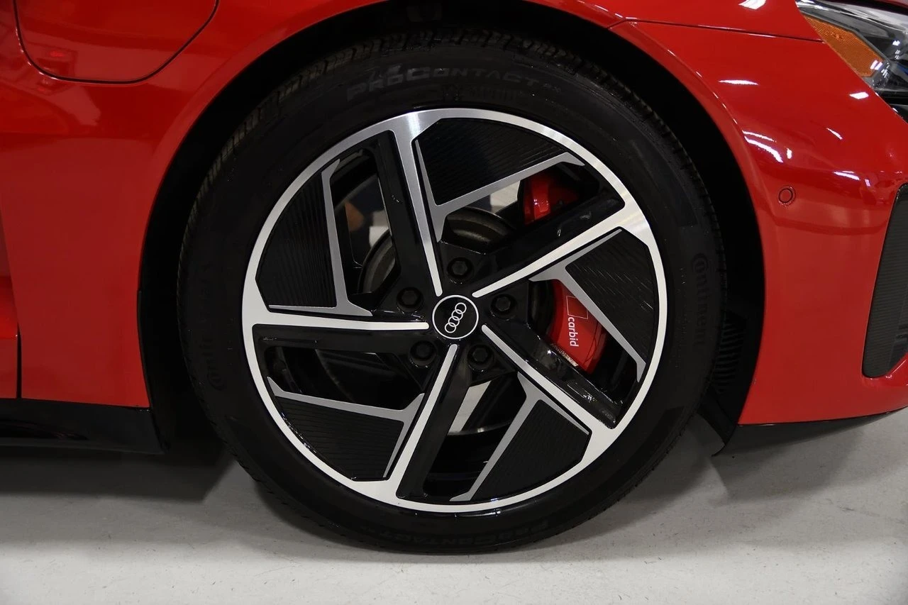 Audi E-Tron GT RS PERFORMANCE С РЕГИСТРАЦИЯ И АВТО КРЕДИТ, снимка 4 - Автомобили и джипове - 53962768