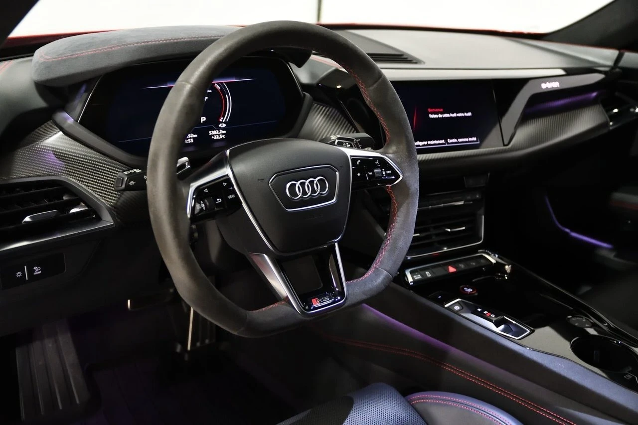 Audi E-Tron GT RS PERFORMANCE С РЕГИСТРАЦИЯ И АВТО КРЕДИТ, снимка 7 - Автомобили и джипове - 53962768