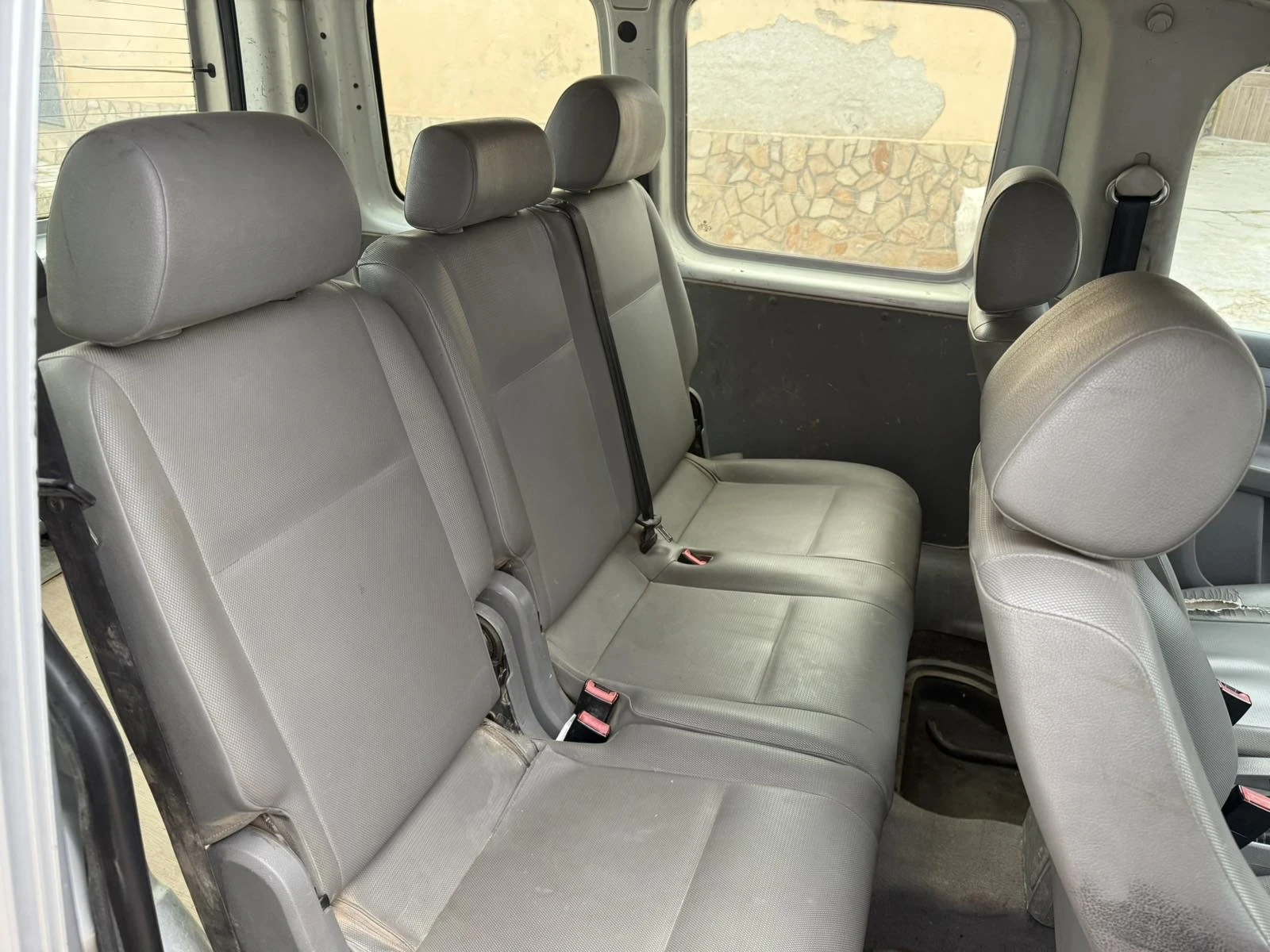 VW Caddy 1.9 TDI , снимка 12 - Автомобили и джипове - 53967554