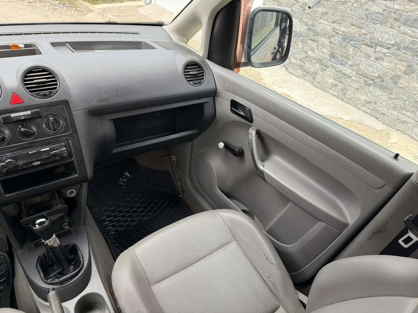 VW Caddy 1.9 TDI , снимка 13 - Автомобили и джипове - 53967554