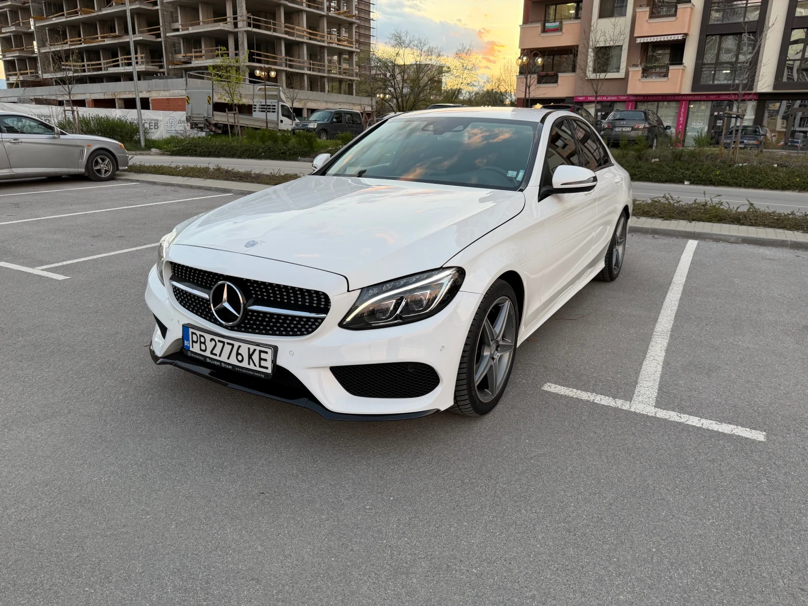 Mercedes-Benz C 250 AMG PACK/СМЕНЕНИ ВЕРИГИ/РЕАЛНИ КМ, снимка 5 - Автомобили и джипове - 54129081
