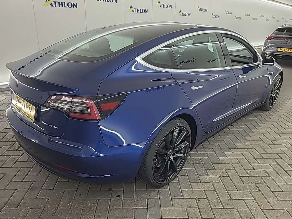 Tesla Model 3 Long Range 75 kWh - Dual Motor, снимка 4 - Автомобили и джипове - 54264737