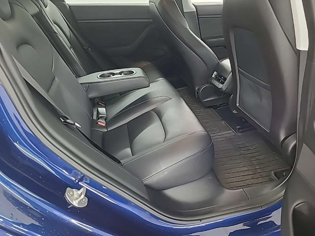 Tesla Model 3 Long Range 75 kWh - Dual Motor, снимка 13 - Автомобили и джипове - 54264737