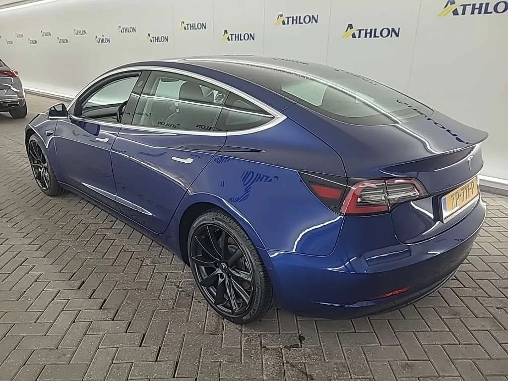 Tesla Model 3 Long Range 75 kWh - Dual Motor, снимка 7 - Автомобили и джипове - 54264737
