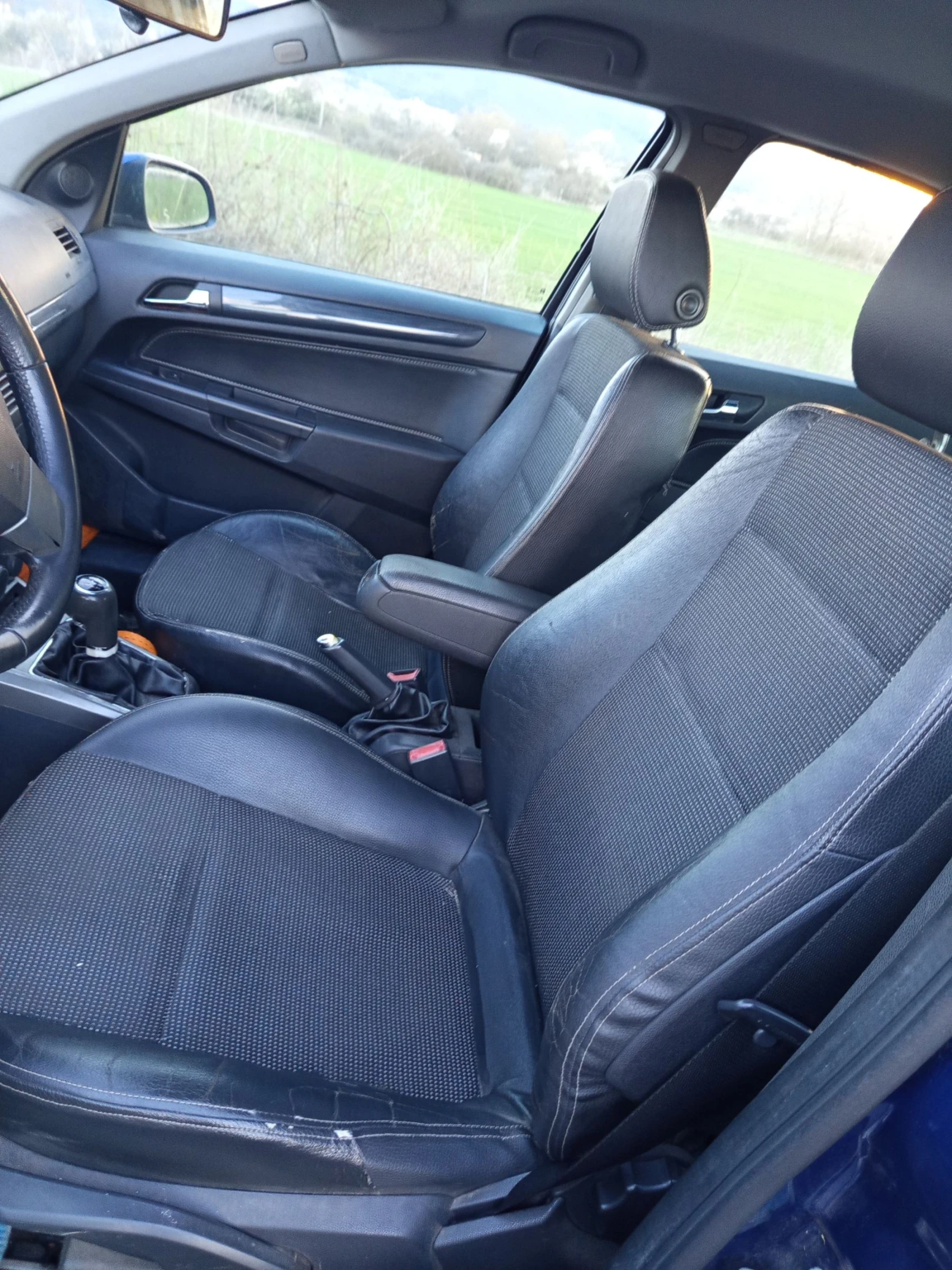 Opel Astra 1.7CDTI 101, снимка 7 - Автомобили и джипове - 54810551