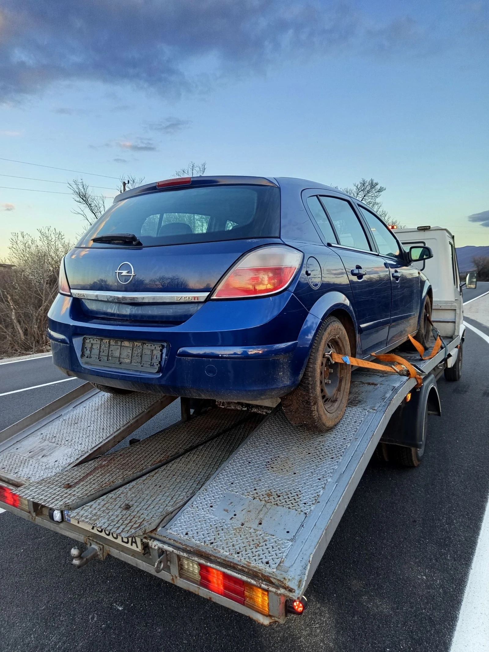 Opel Astra 1.7CDTI 101, снимка 3 - Автомобили и джипове - 54810551