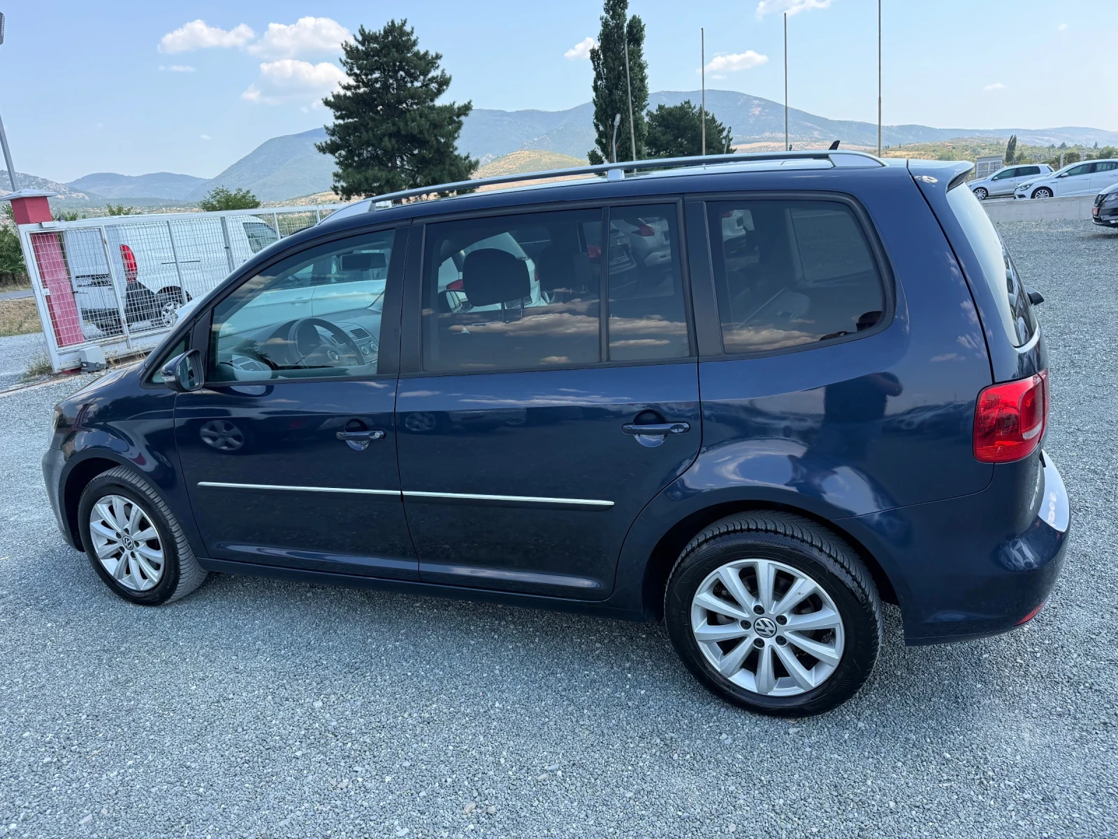 VW Touran (KATO ����)^(7-�����) | Mobile.bg � ����������� 9
