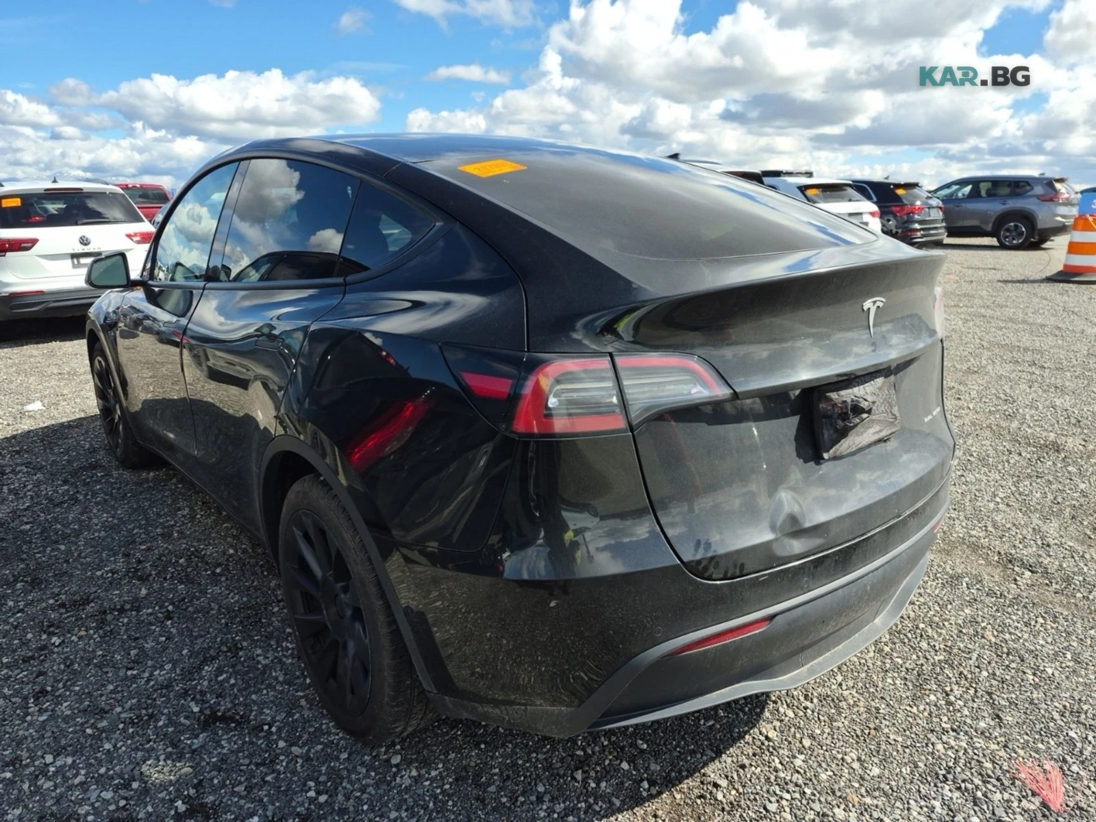 Tesla Model Y LONG RANGE * AвтоКредит * (ЦЕНА ДО БГ), снимка 5 - Автомобили и джипове - 54824769