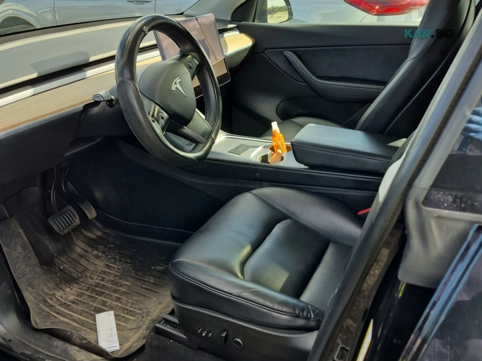 Tesla Model Y LONG RANGE * AвтоКредит * (ЦЕНА ДО БГ), снимка 11 - Автомобили и джипове - 54824769