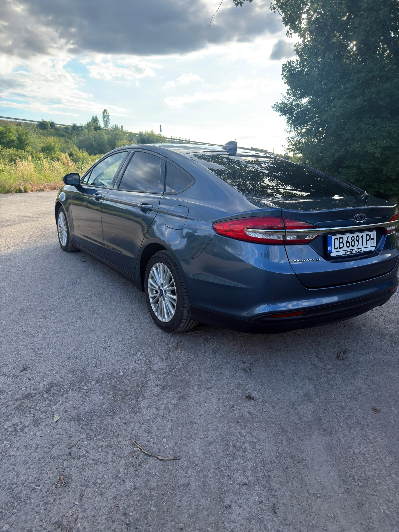 Ford Mondeo 2.0  EcoBlue 150hp Гаранция , снимка 7 - Автомобили и джипове - 55036082