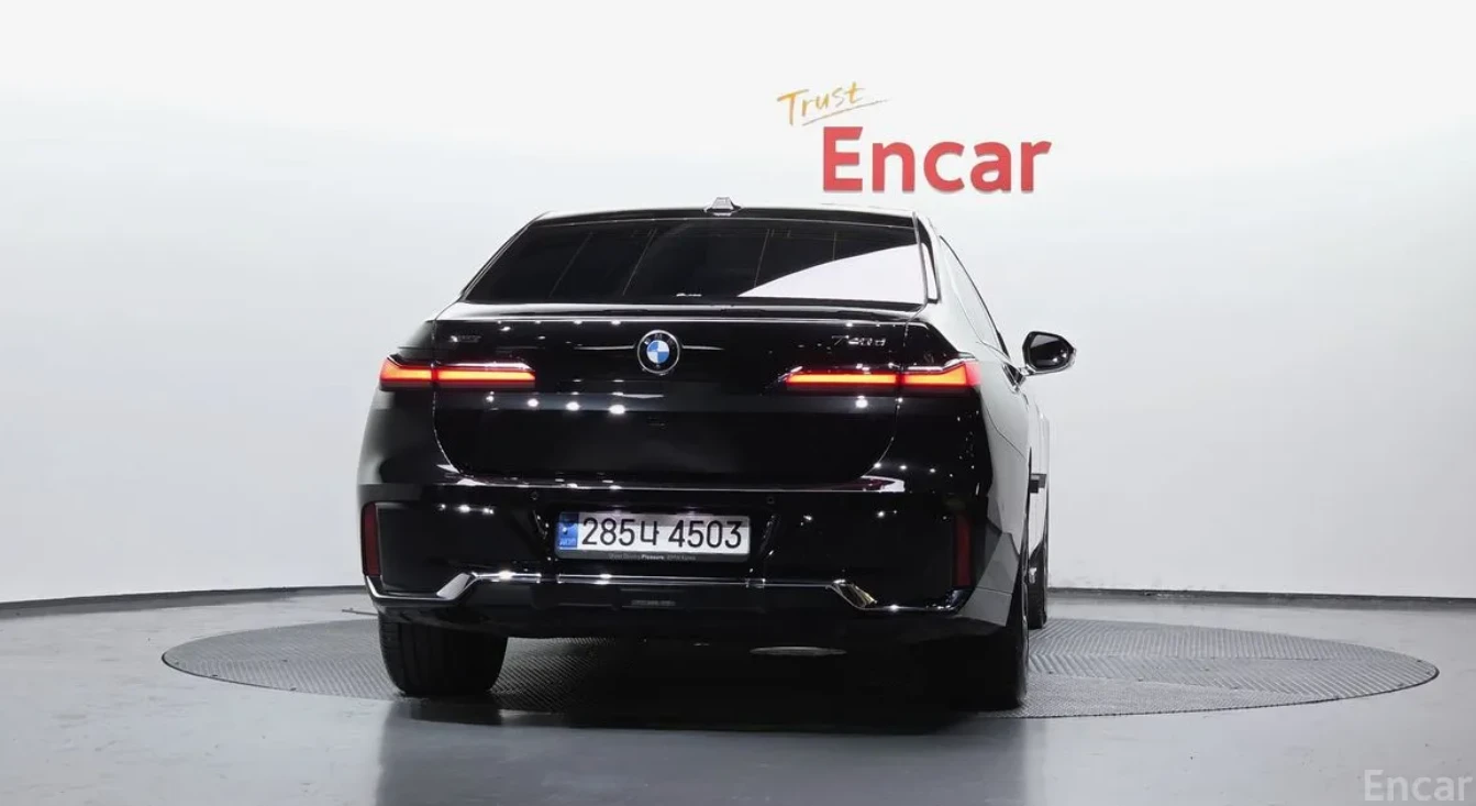 BMW 740 M SPORT* XDRIVE, снимка 2 - Автомобили и джипове - 55048189
