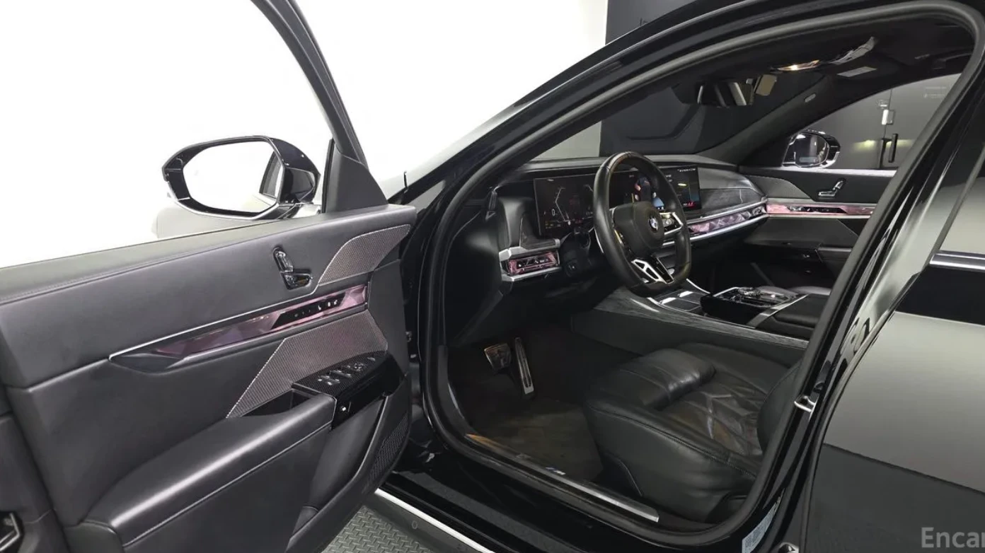 BMW 740 M SPORT* XDRIVE, снимка 5 - Автомобили и джипове - 55048189