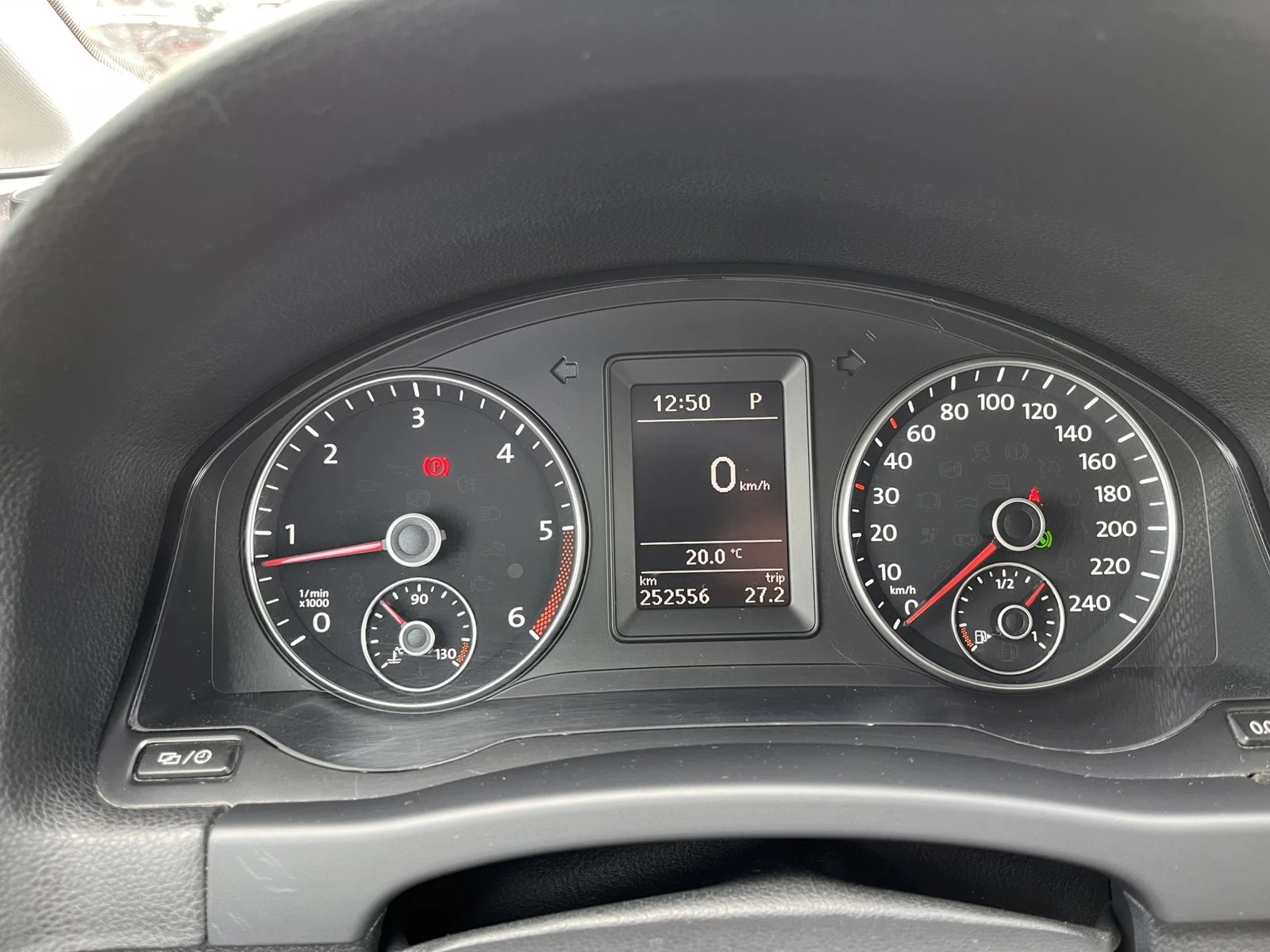 VW Golf  Plus 1.6 TDI DSG, снимка 10 - Автомобили и джипове - 55076159