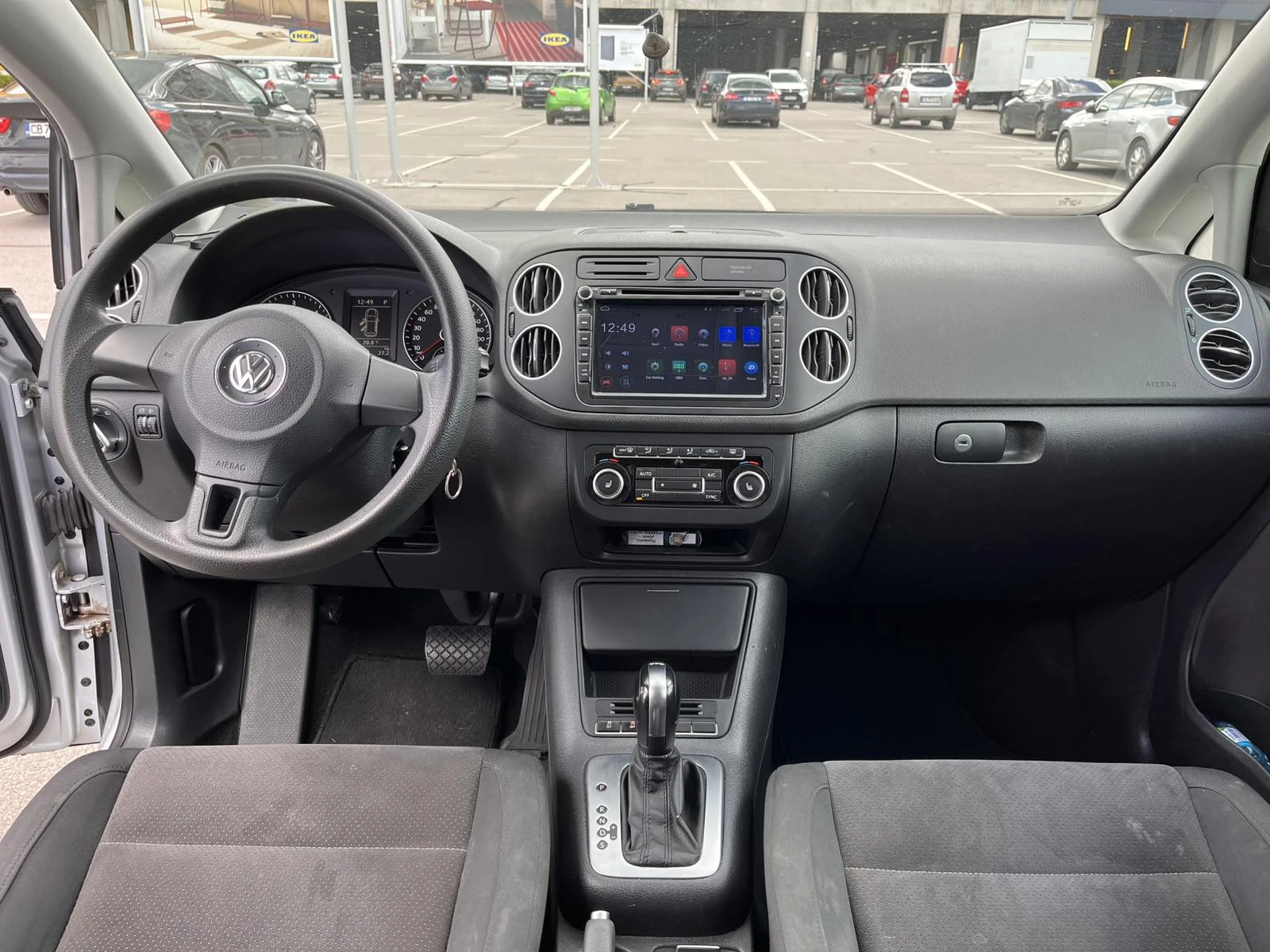 VW Golf  Plus 1.6 TDI DSG, снимка 9 - Автомобили и джипове - 55076159