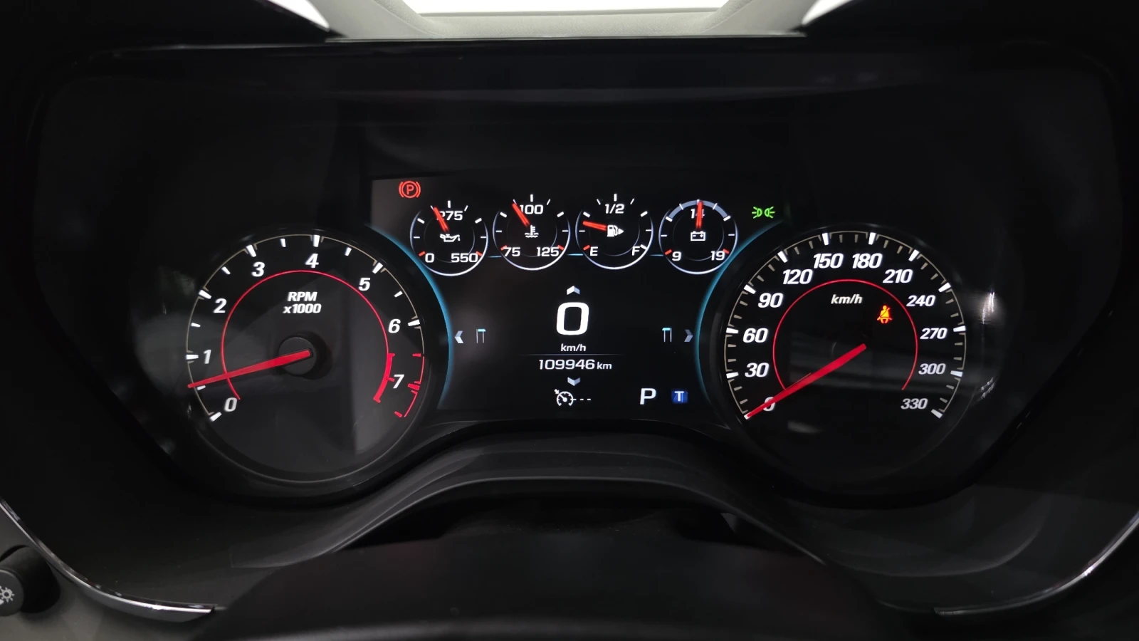 Chevrolet Camaro 6.2 SS 2017* V8* BOSE* HUD* ОБДУХ* КРАЙНА ЦЕНА, снимка 8 - Автомобили и джипове - 55477590