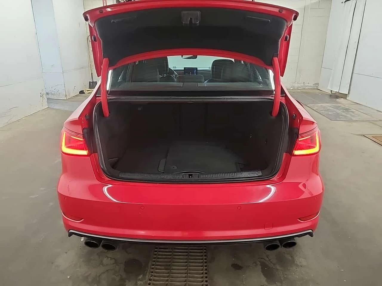 Audi S3 2.0T TECHNIK/CARFAX/����������� | Mobile.bg � ����������� 14