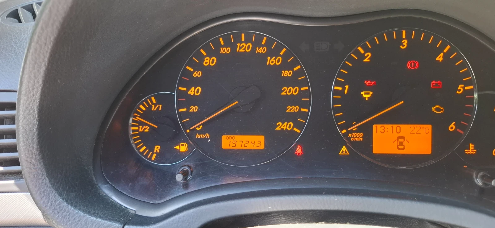 Toyota Avensis D4d, снимка 6 - Автомобили и джипове - 55704608