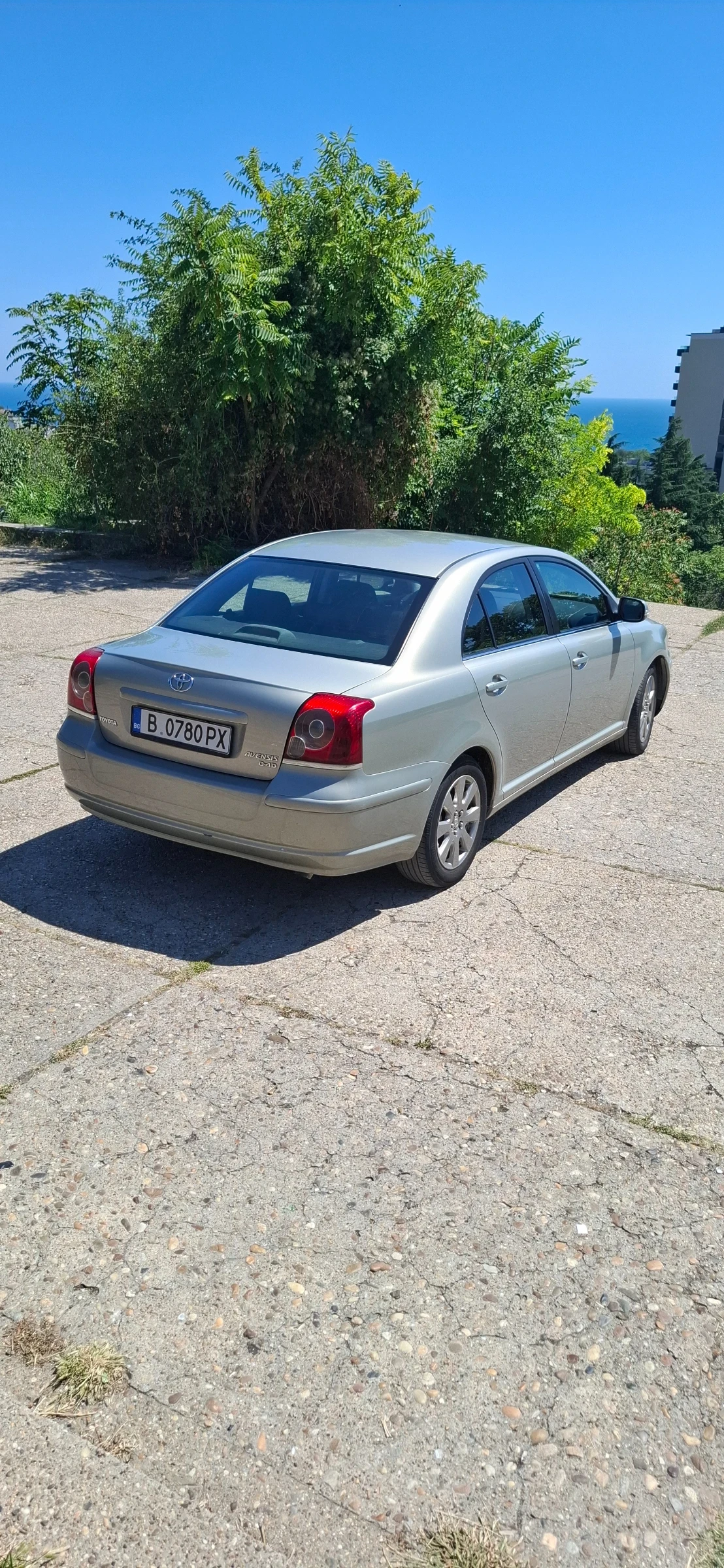 Toyota Avensis D4d, снимка 4 - Автомобили и джипове - 55704608