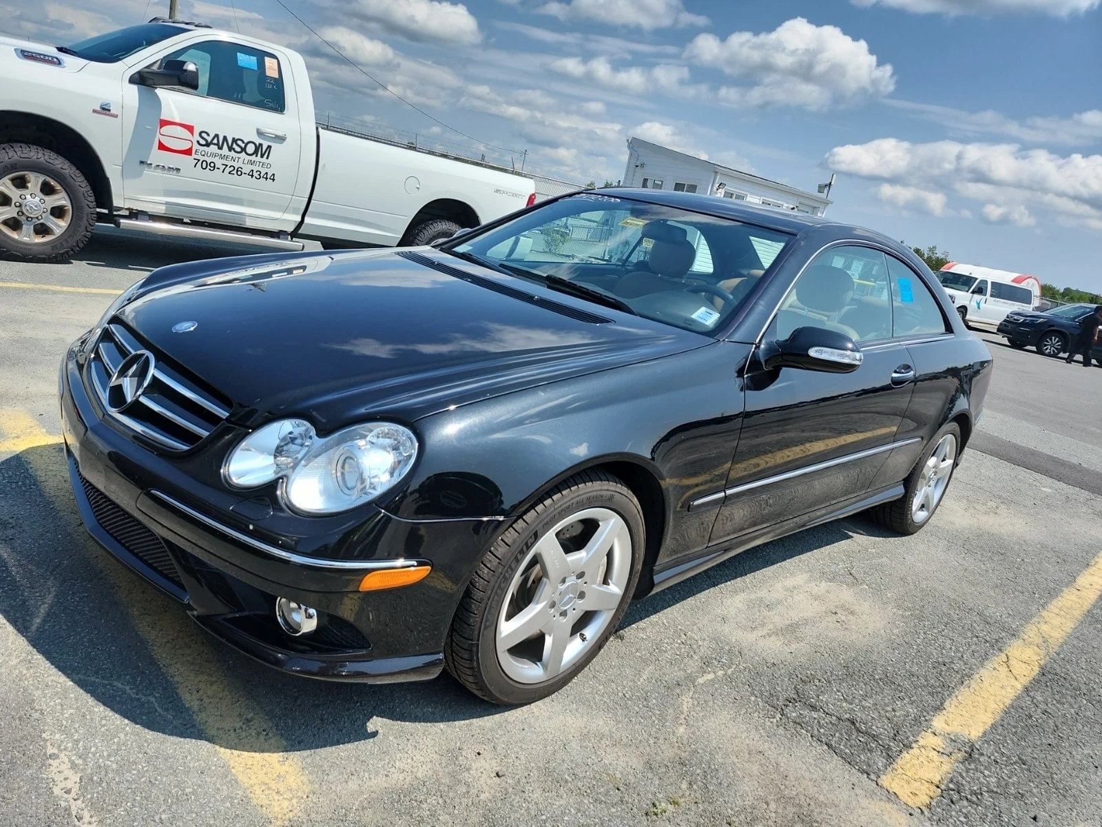 Mercedes-Benz CLK 550 М273 * FACELIFT * H&K * CARFAX * 
