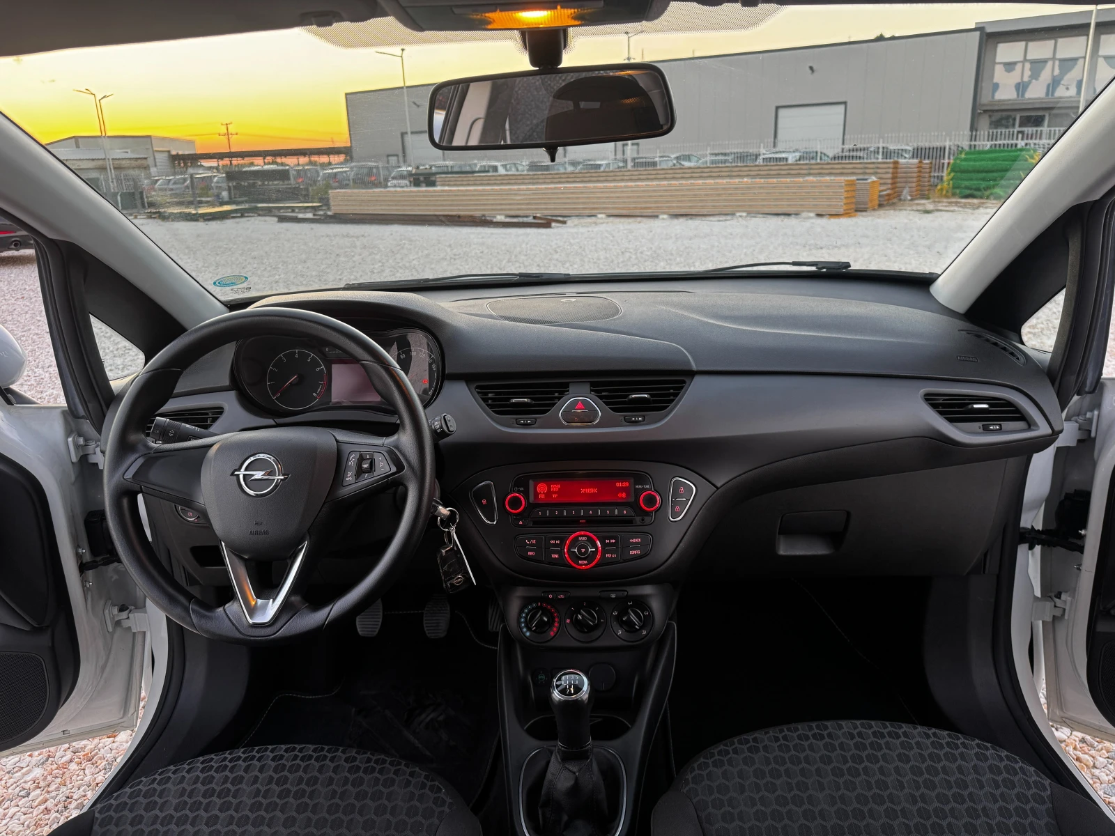 Opel Corsa 1.4i bi-color METAN EU-6, снимка 7 - Автомобили и джипове - 56144789