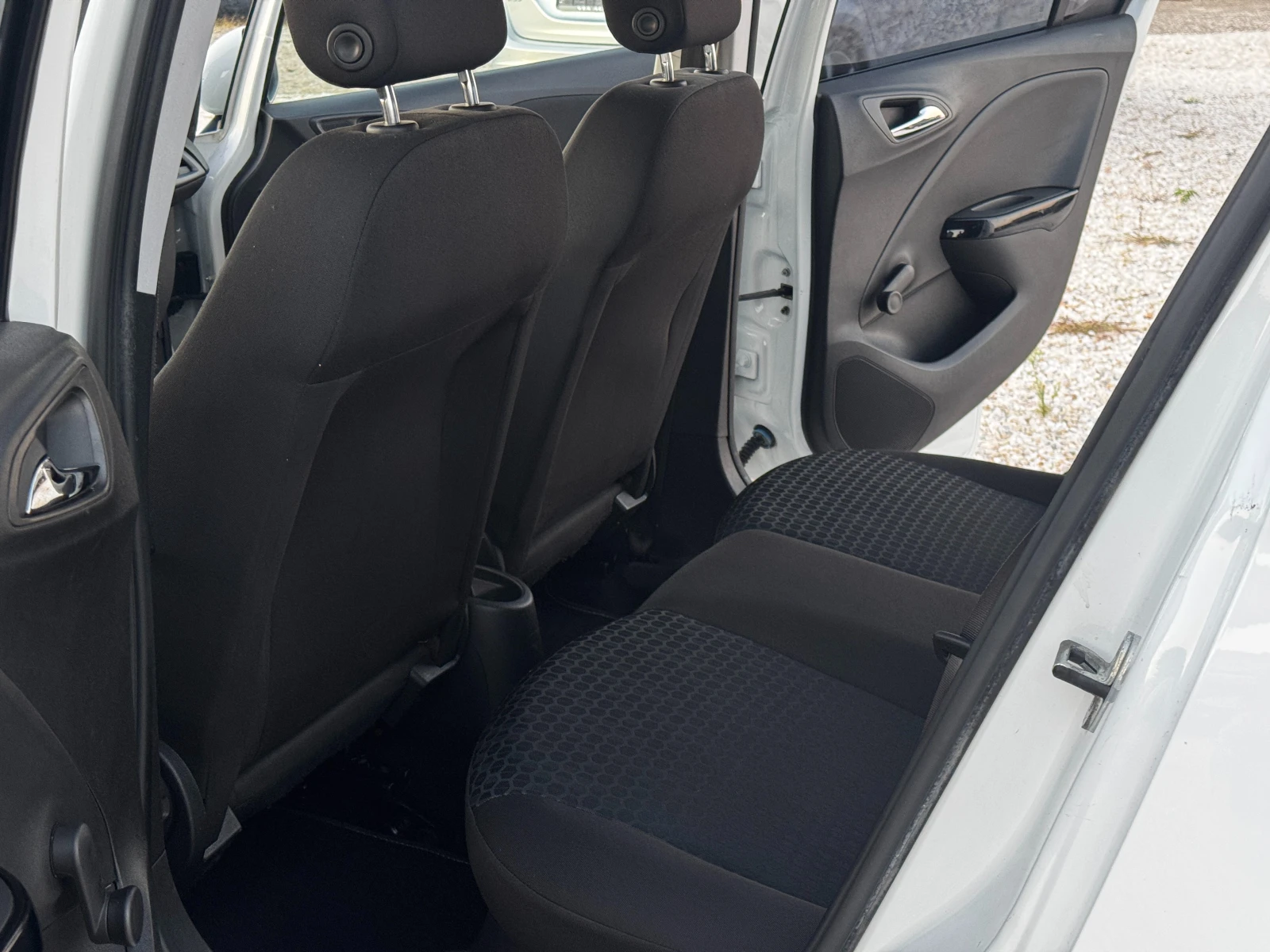 Opel Corsa 1.4i bi-color METAN EU-6, снимка 10 - Автомобили и джипове - 56144789