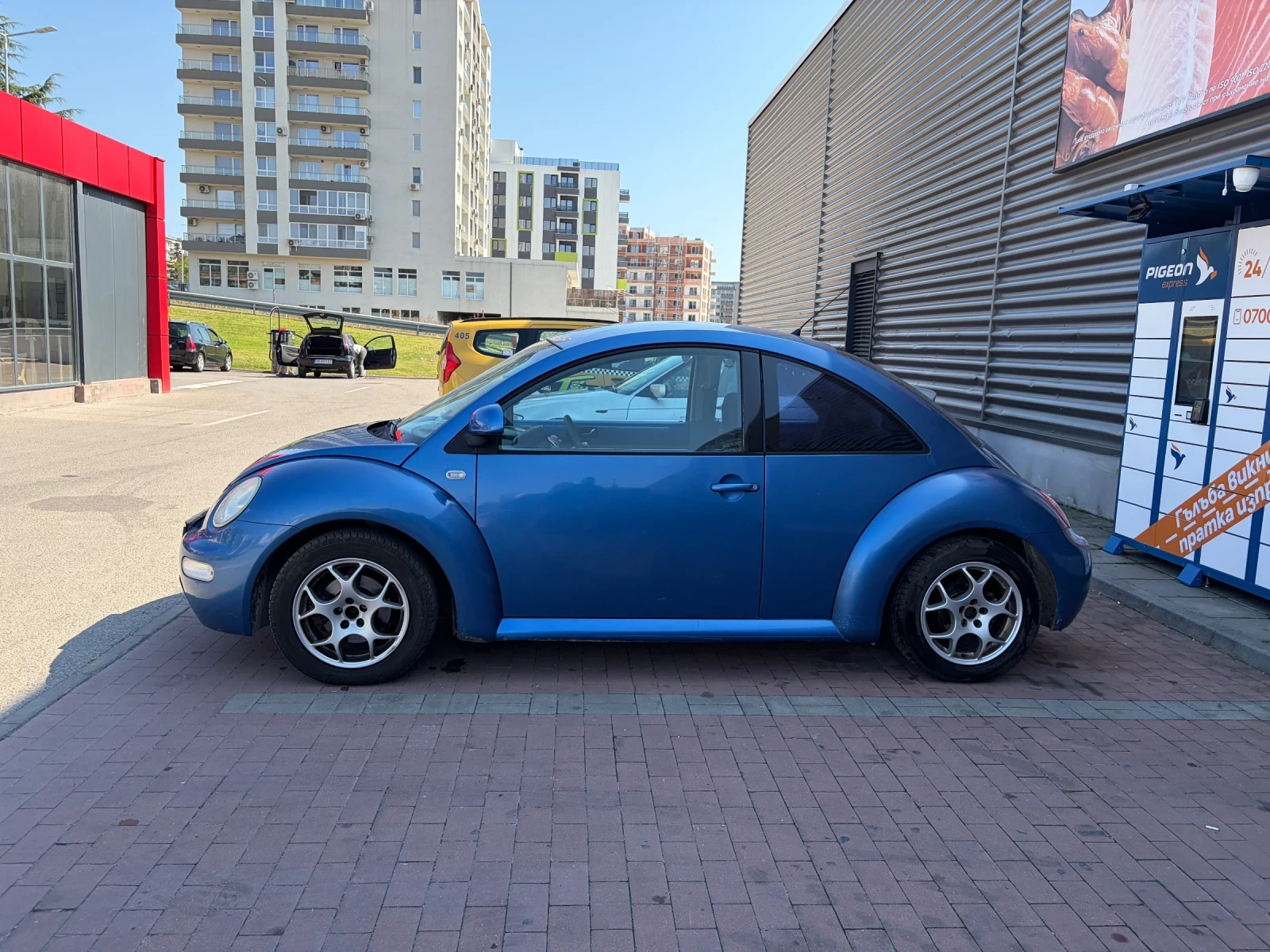 VW Beetle 2.0, снимка 4 - Автомобили и джипове - 56217023
