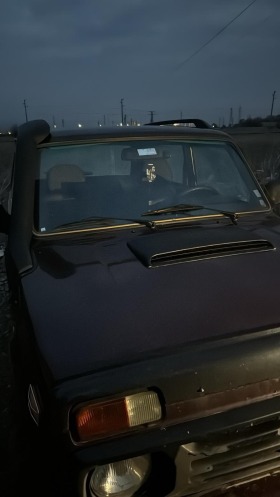 Lada Niva, снимка 3 - Автомобили и джипове - 44473038