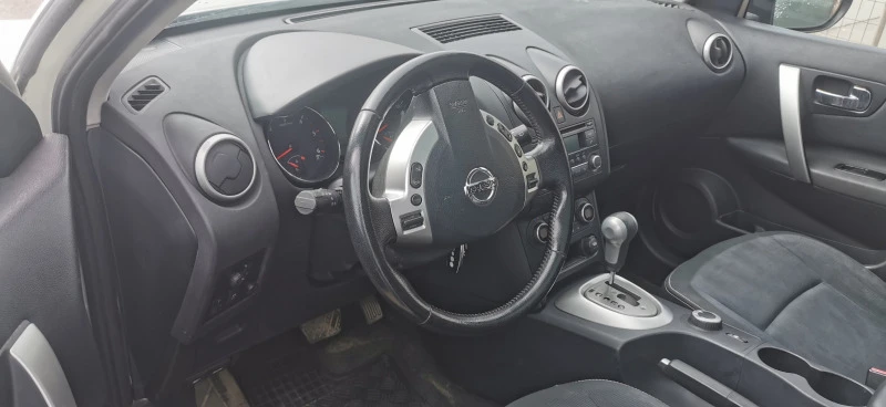 Nissan Qashqai, снимка 9 - Автомобили и джипове - 44416163