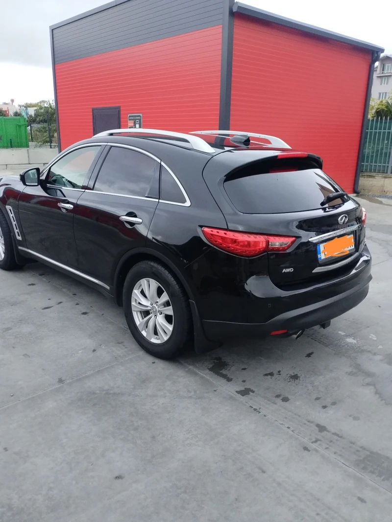 Infiniti Fx 37, снимка 5 - Автомобили и джипове - 47556434