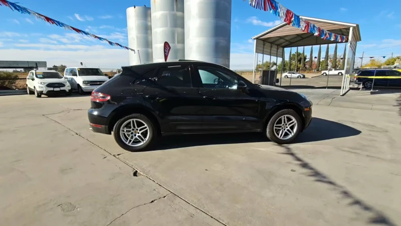 Porsche Macan, снимка 4 - Автомобили и джипове - 48072418