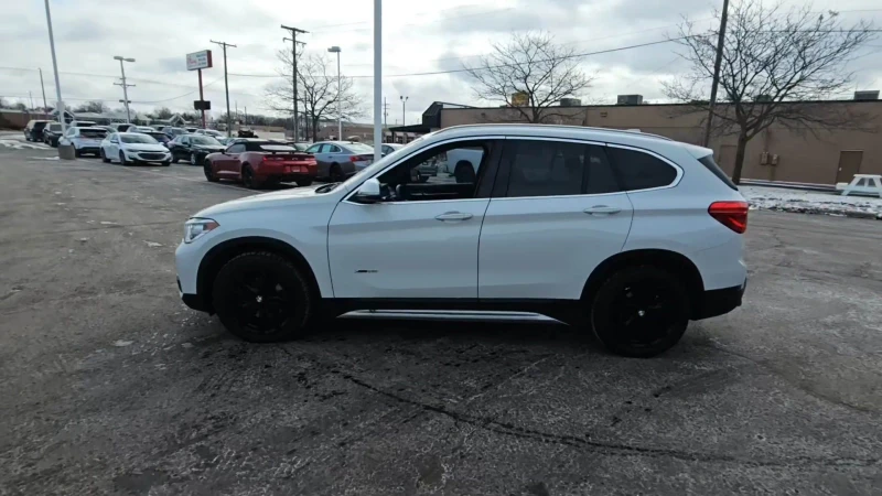 BMW X1 XDRIVE* 28i* ПОДГРЕВ* КЕЙЛЕС* КАМЕРА* ПАНОРАМА, снимка 3 - Автомобили и джипове - 48710432