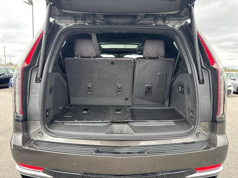 Cadillac Escalade LUXURY PLATINUM/АВТОКРЕДИТИРАНЕ, снимка 9 - Автомобили и джипове - 52896900