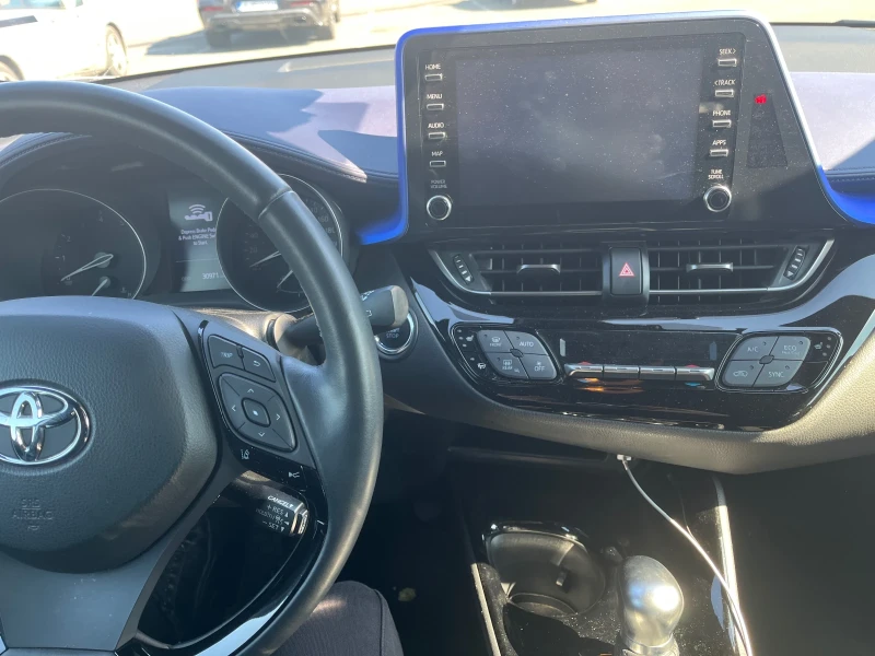 Toyota C-HR, снимка 8 - Автомобили и джипове - 53037575