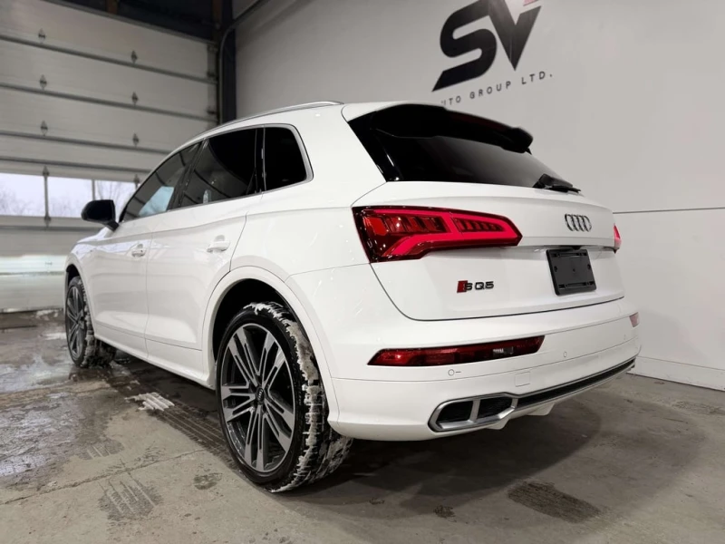 Audi SQ5 * quattro Prestige * CARFAX * ЦЕНА ДО БГ, снимка 8 - Автомобили и джипове - 53237572