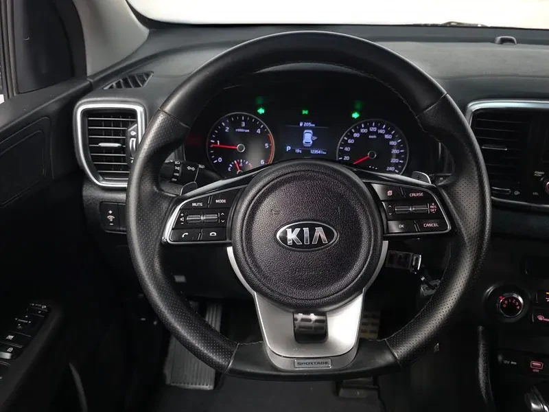 Kia Sportage The Bold Diesel 2.0 2Wd Luxury, снимка 13 - Автомобили и джипове - 54955811