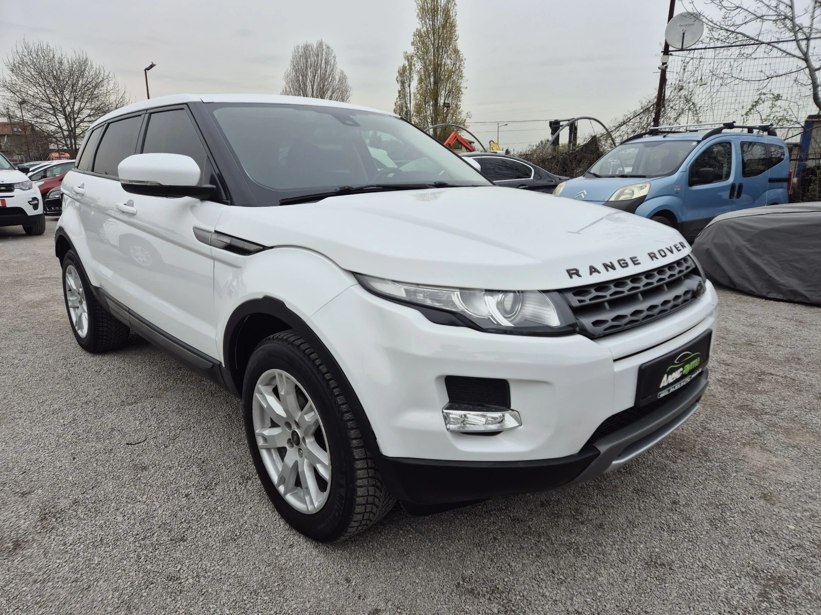 Land Rover Range Rover Evoque 2.2-TD4///4?4///АВТОМАТИК - изображение 6