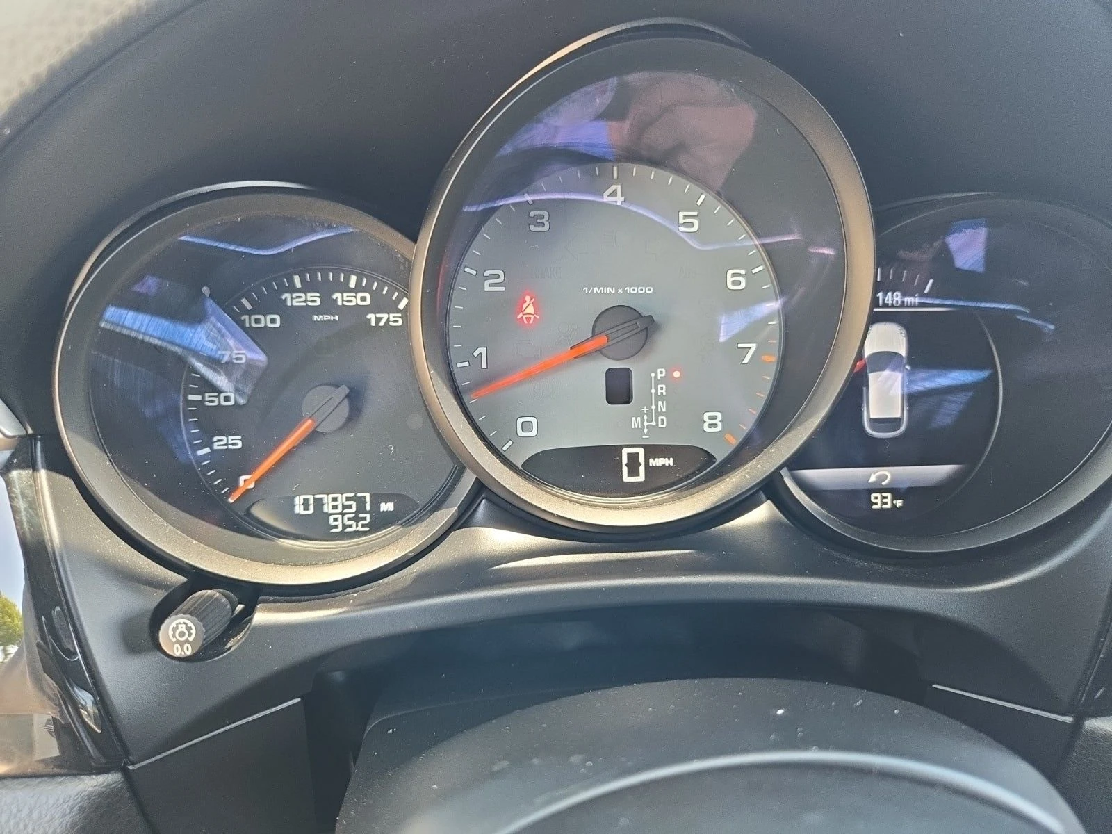 Porsche Macan S* LANE ASSIST* ОБУДХ* ПАНО* ПОДГРЕВ* КАМЕРА* РЕЗЕ - изображение 8