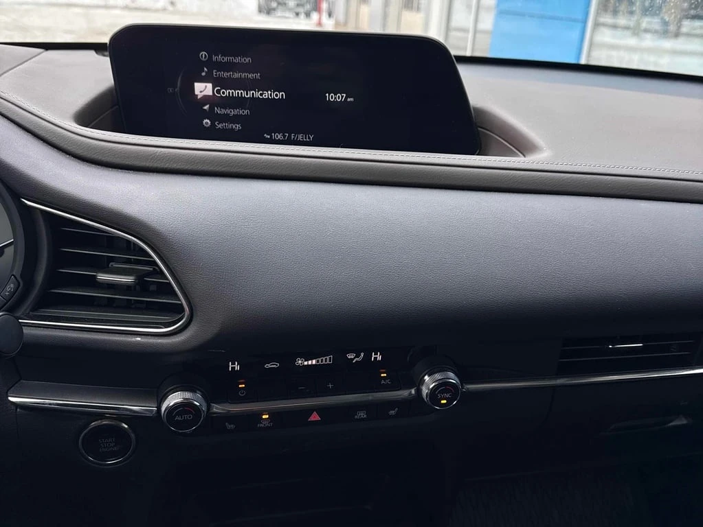 Mazda CX-30 * GT * CARFAX * БЕЗ ПЪРВОНАЧАЛНА ВНОСКА - изображение 9