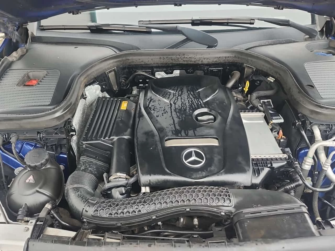 Mercedes-Benz GLC 300 PANORAMA| ПОДГРЕВИ| 2 КЛЮЧА| CARFAX| , снимка 17 - Автомобили и джипове - 54063400