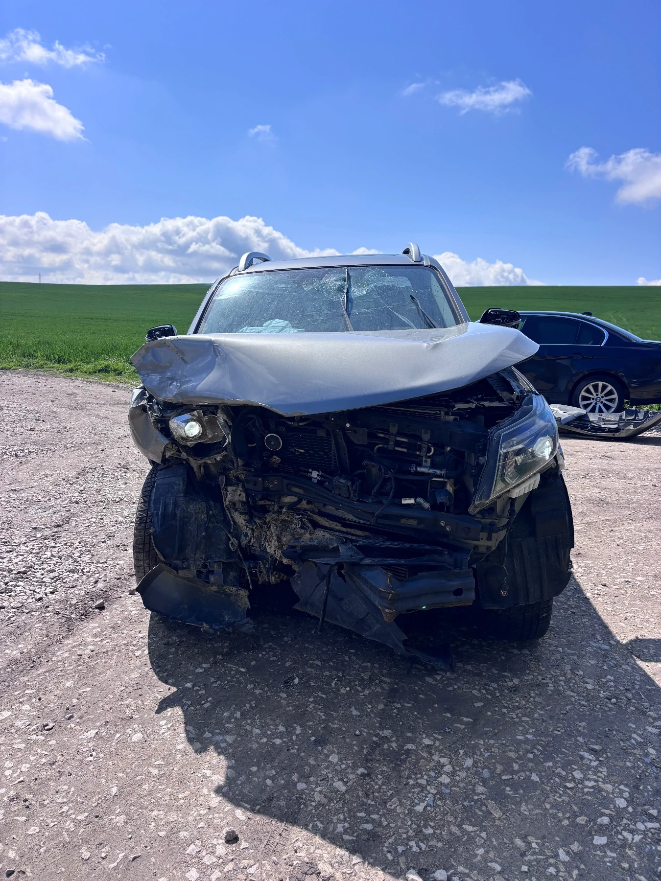 Nissan Navara, снимка 2 - Автомобили и джипове - 54611163