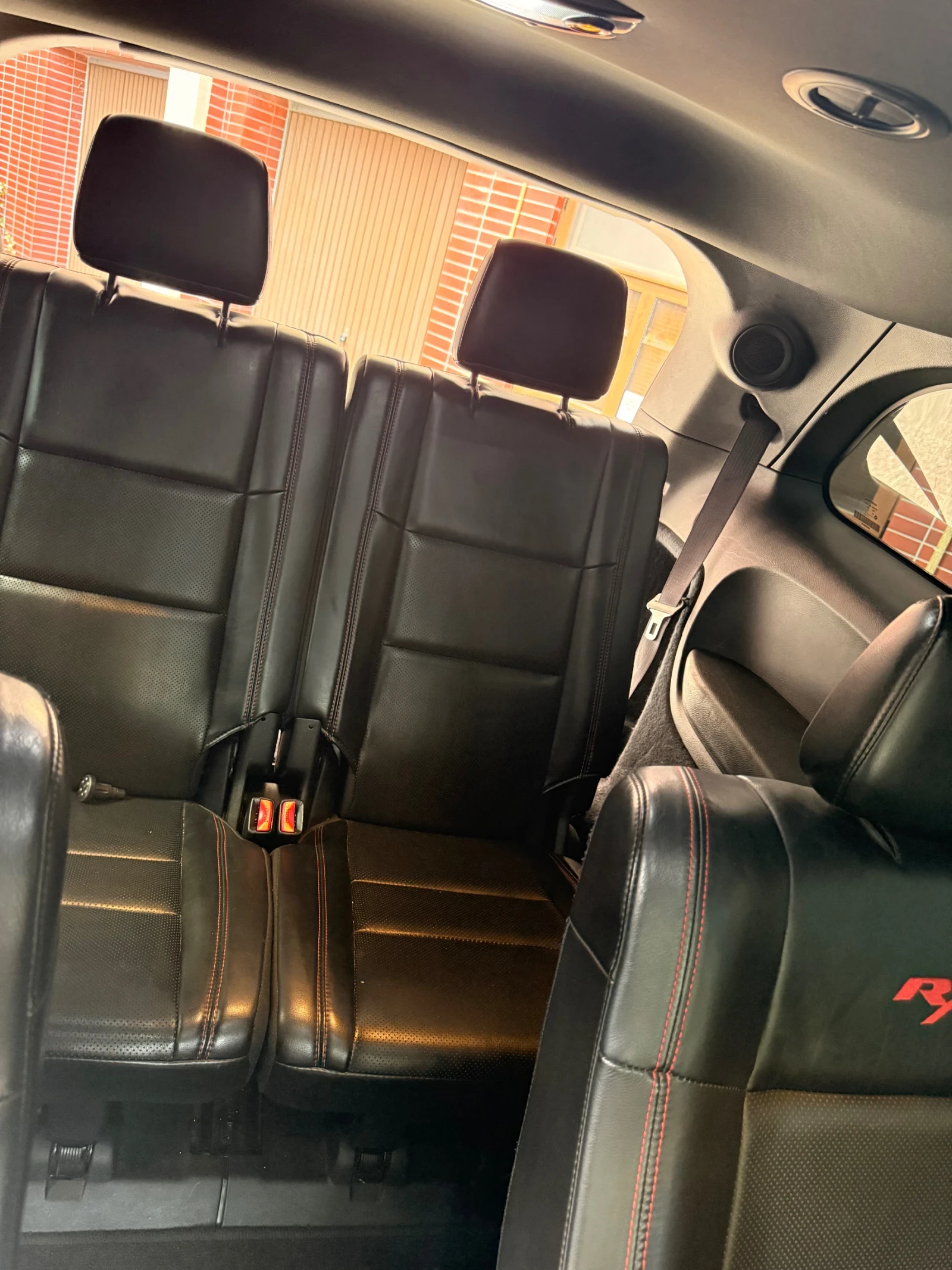 Dodge Durango R/T 5.7 HEMI , снимка 12 - Автомобили и джипове - 56022365