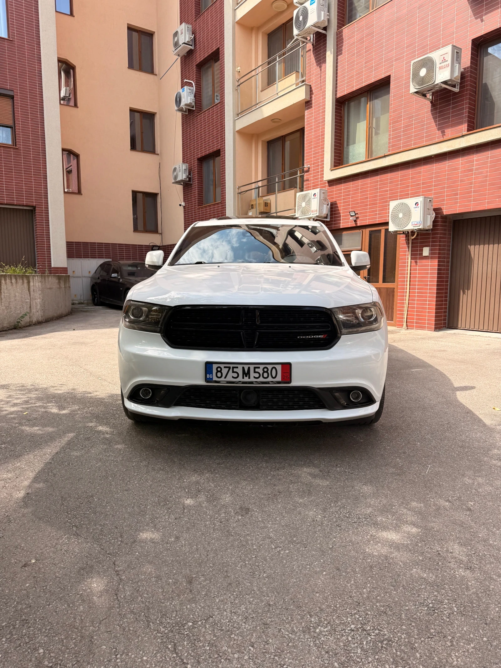 Dodge Durango R/T 5.7 HEMI , снимка 2 - Автомобили и джипове - 56022365