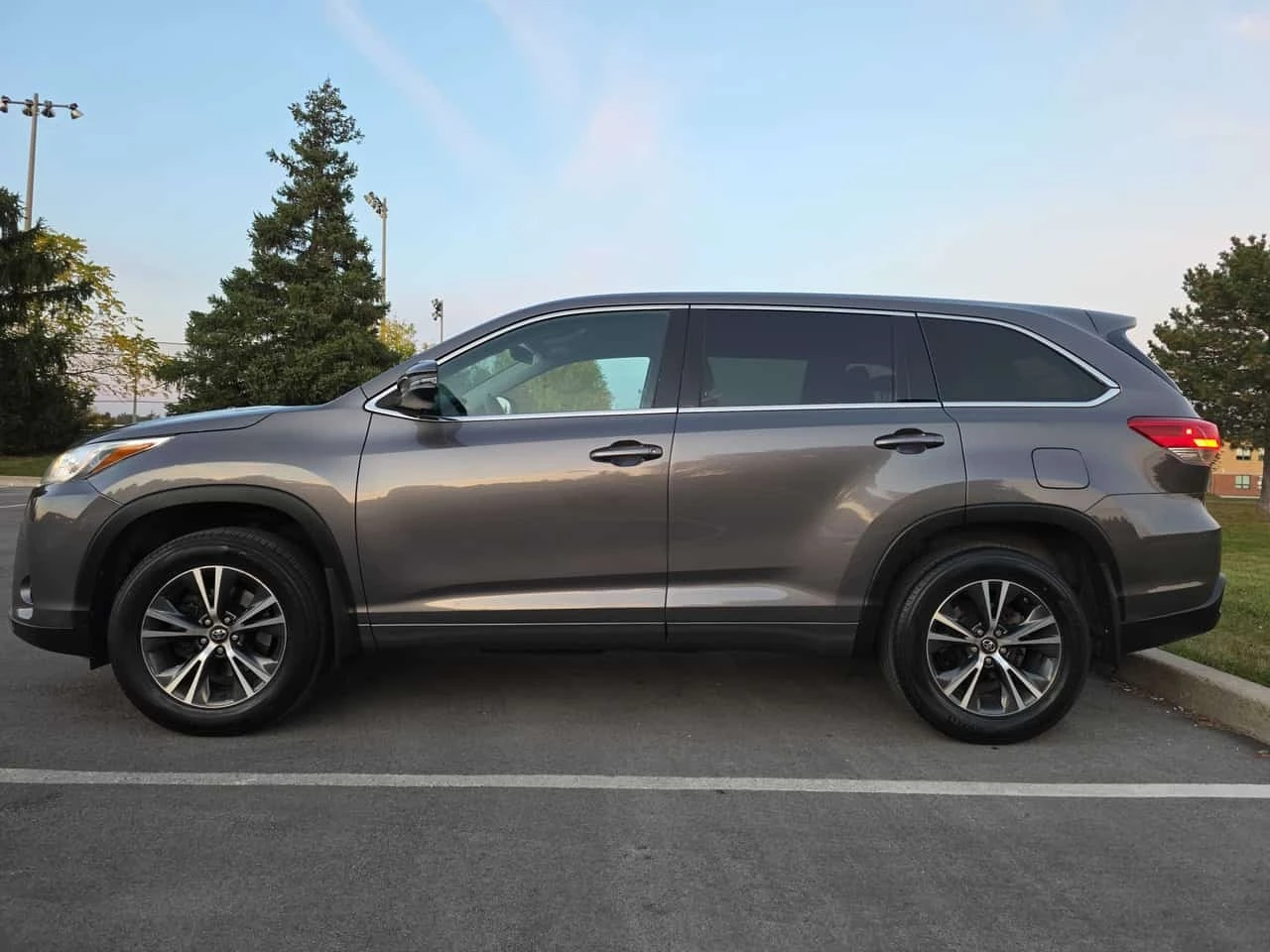 Toyota Highlander  LE / CARFAX / ���������� / ���� �� �������� | Mobile.bg � ����������� 3
