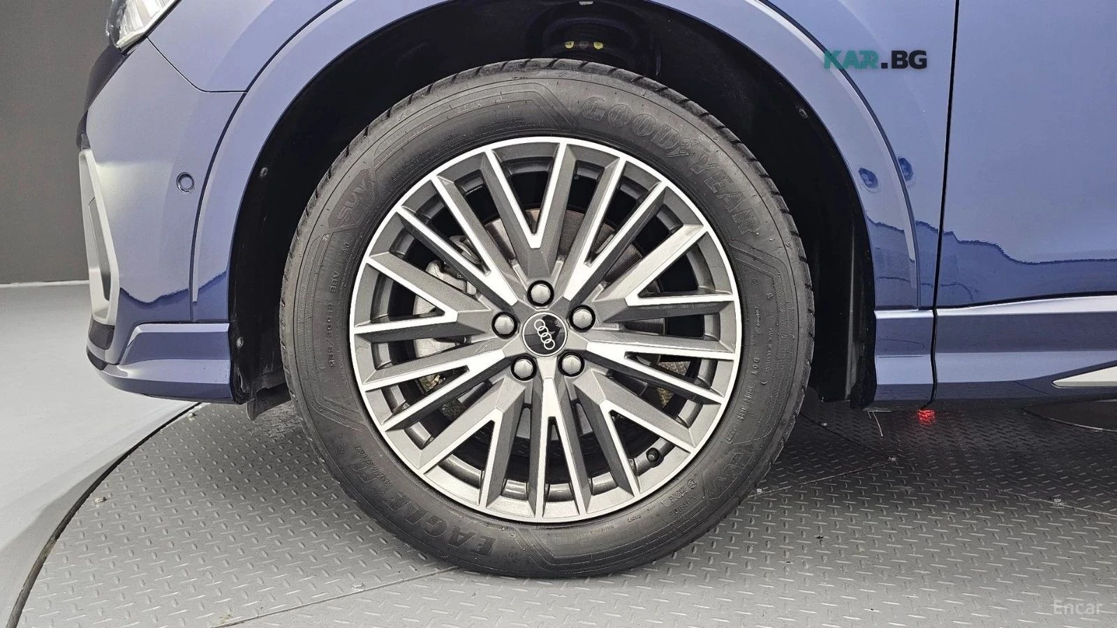Audi Q3, снимка 5 - Автомобили и джипове - 56690048