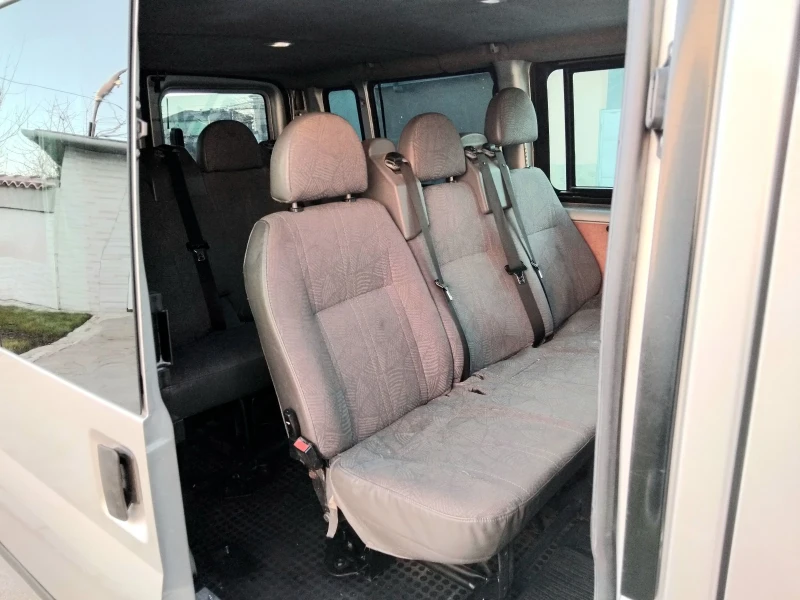 Ford Transit 2.4ТDI.125k+ КЛИМА///, снимка 17 - Бусове и автобуси - 53167230