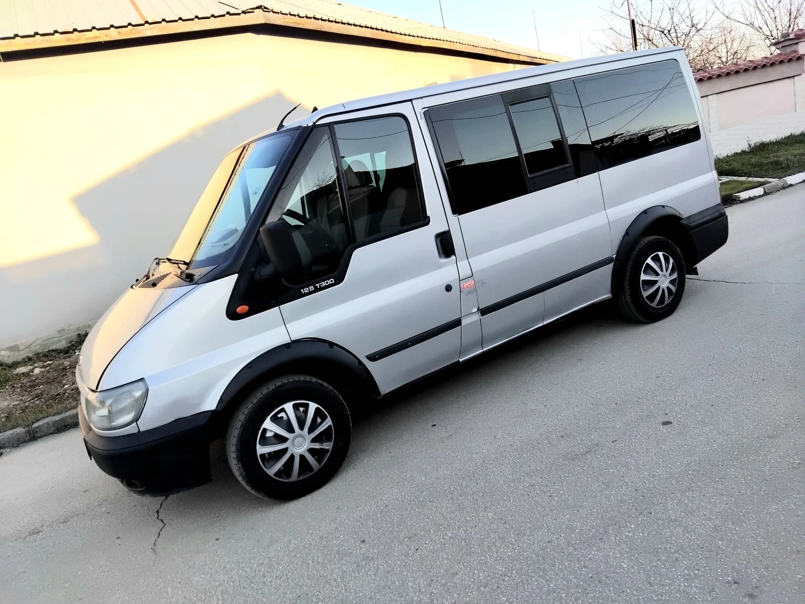 Ford Transit 2.4ТDI.125k+ КЛИМА///, снимка 1