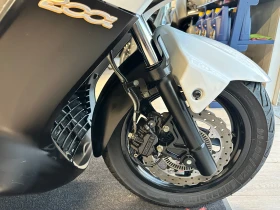 Kymco Downtown 200i 04.2011г., снимка 10